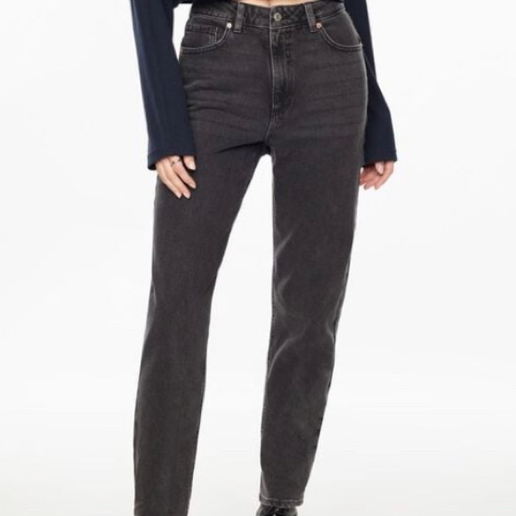 Dynamite Faded Black Claudia “Mom” Jeans - Picture 2 of 4